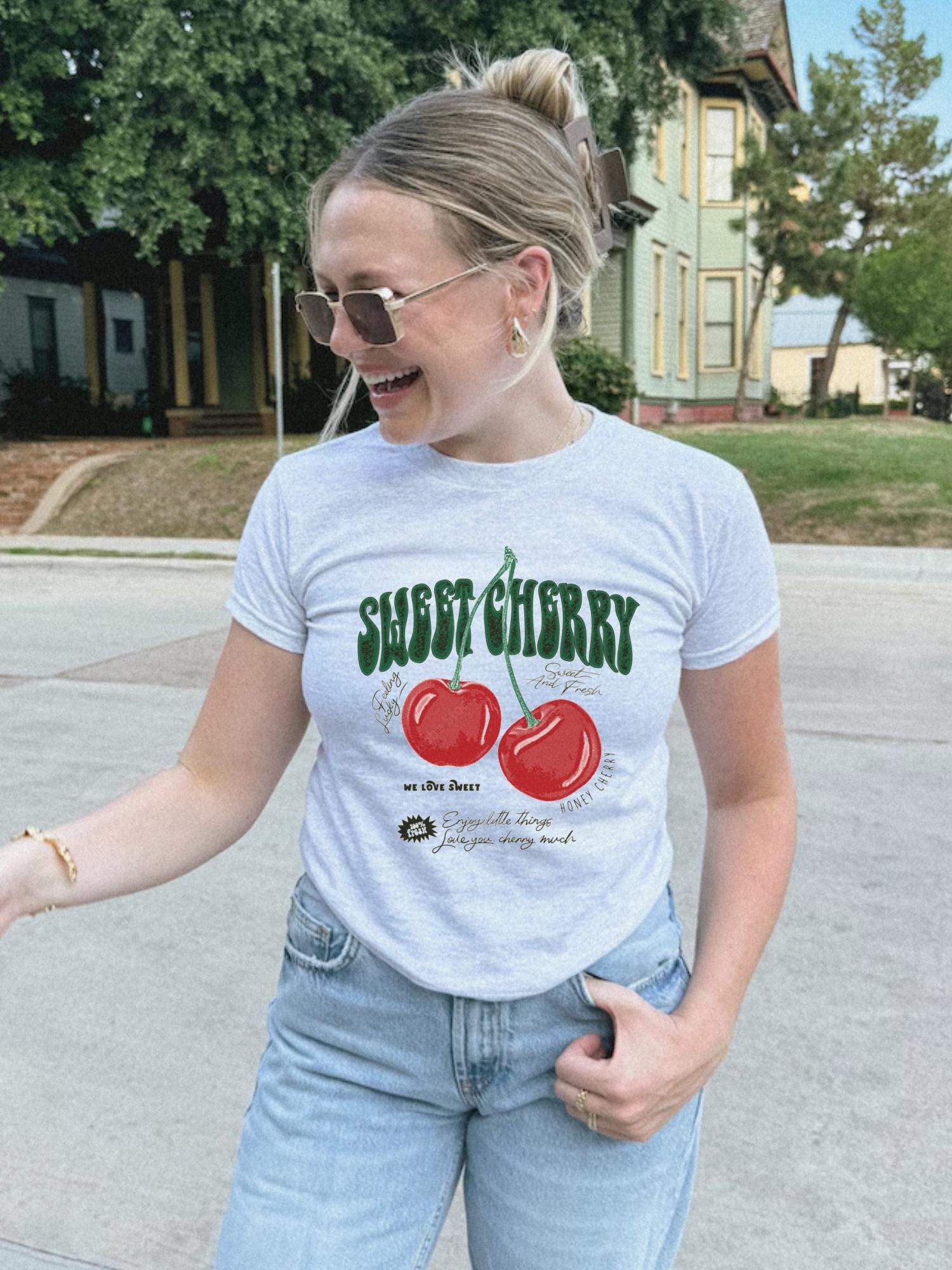 Cherry Baby Tee Farmers Market Shirt Y2K Aesthetic Top Vintage Fruit Crop Top Trendy 90s Baby Tee Mon Cheri Cute Baby Tee Summer Graphic Tee