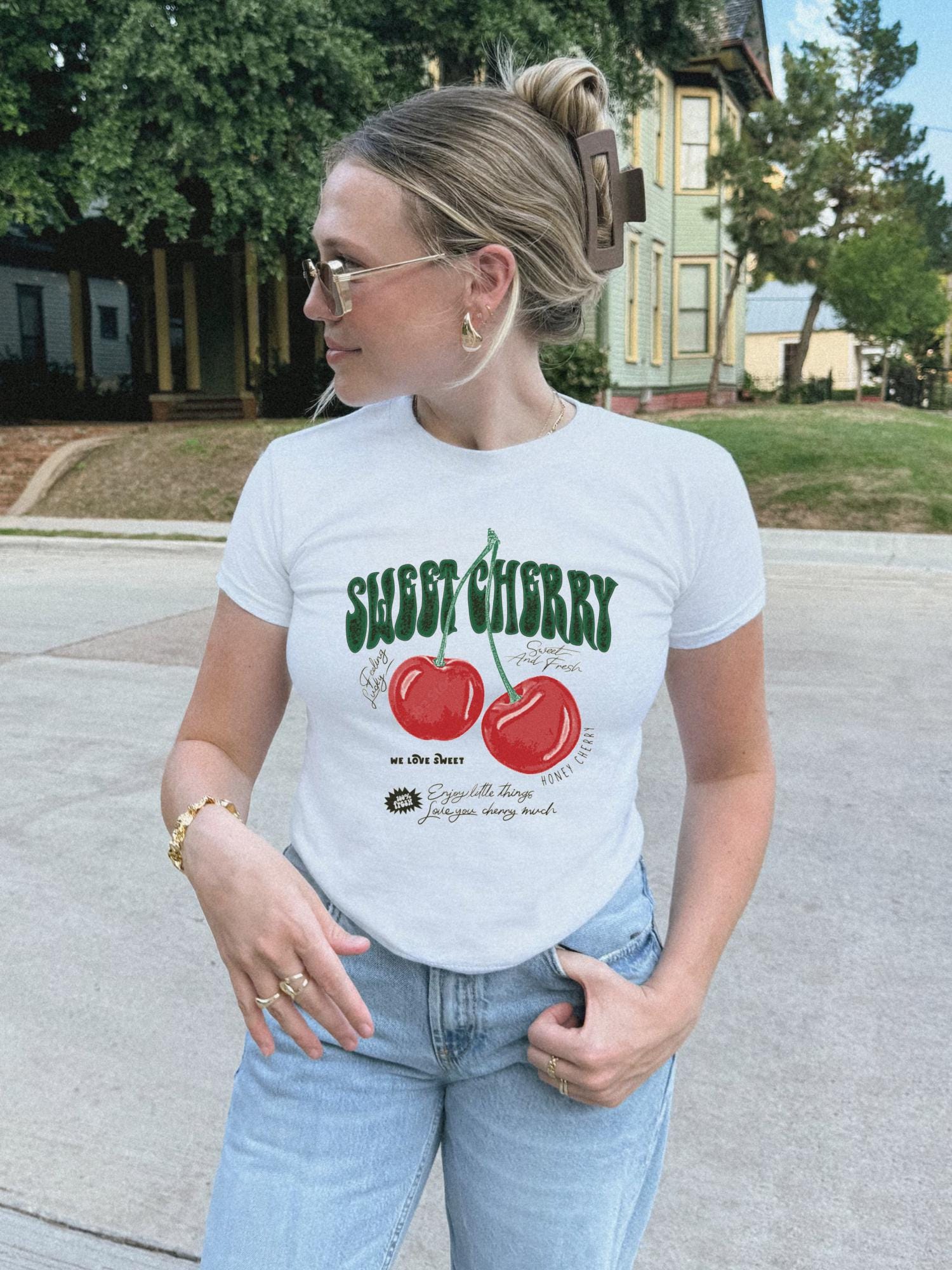 Cherry Baby Tee Farmers Market Shirt Y2K Aesthetic Top Vintage Fruit Crop Top Trendy 90s Baby Tee Mon Cheri Cute Baby Tee Summer Graphic Tee