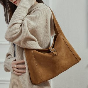 Luxury Vintage Top Handle Bag Crafted from Premium Materials
