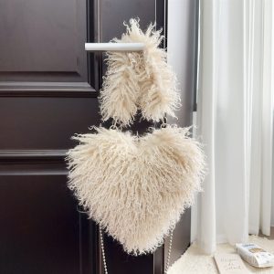 Women's Wool Handbag: Stylish Chain Strap Bag for Every Occasion