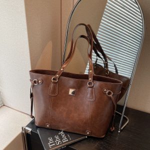 Versatile Large-capacity Commuter Tote for Women