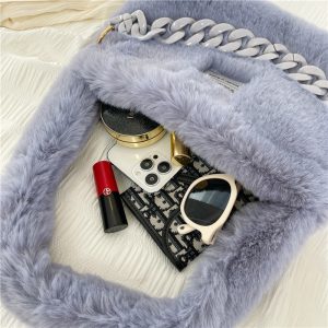 Stylish Acrylic Chunky Chain Bag for Commuting and Everyday Use