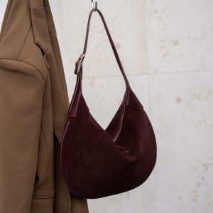 Spacious Large Tote Bag for Shoulder and Crossbody Use