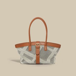 Large Tote Bag: Stylish Underarm Shoulder Tote with High Capacity