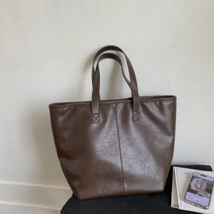 Fashionable Large Tote Bag: Vintage Style for Casual Outings