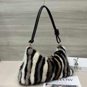 Handheld Real Fur Baguette Shoulder Bag for Stylish Elegance