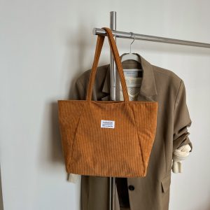 Korean-style Fashionable Commuter Tote Bag for Class and Easy Styling