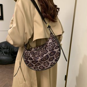 Stylish Retro Shoulder Bag with Leopard Print for Women