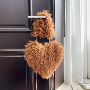 Women's Wool Handbag: Stylish Chain Strap Bag for Every Occasion