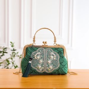 Pearl-embroidered Fringe Crossbody Bag: Stylish Shoulder Handbag Option