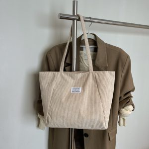 Korean-style Fashionable Commuter Tote Bag for Class and Easy Styling