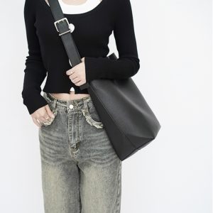 Large Capacity Solid Color Simple Lychee Pattern Bucket Bag