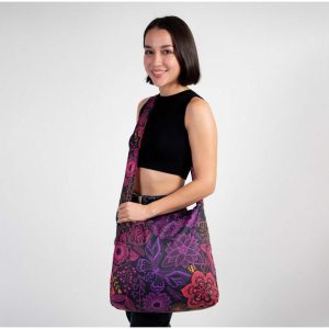 Ultra-lightweight Foldable Reusable Fringe Crossbody Bag for Everyday Use