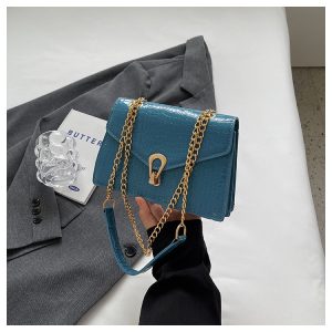 Versatile Women's Solid-color Crocodile-print Chain Crossbody Bag