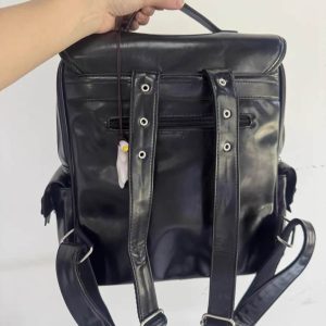 Black PU Leather Ita Backpack – Clear Window Display Bag with Bow and Heart Hardware for Pins, Keychains & Anime Merch