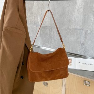 Fragrant Consort Velvet Women's Genuine Leather Fringe Crossbody Bag