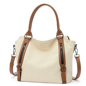 Spacious Fringe Crossbody Bag for Comfortable Commuting and Traveling