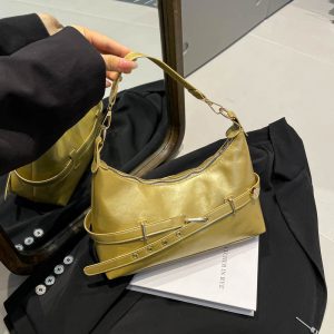 Versatile Women's Fringe Crossbody Bag for Every Occasion