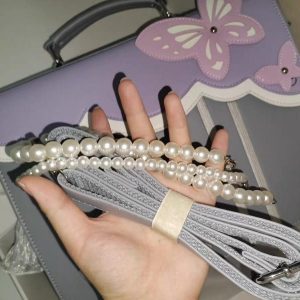 Crossbody Handbag Ita Bag – Clear Window Display Purse with Butterfly and Pearl Charm for Pins, Keychains & Anime Merch