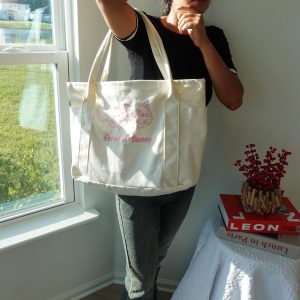 Custom Pet Portrait Tote Bag: Embroidered Cat or Dog Canvas Travel Bag, Large Cat Lover Totes, Personalized Handbag, Pet Face Totebag.