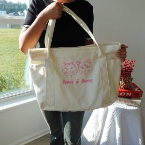 Custom Pet Portrait Tote Bag: Embroidered Cat or Dog Canvas Travel Bag, Large Cat Lover Totes, Personalized Handbag, Pet Face Totebag.