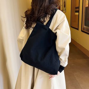 Stylish Large Tote Bag: Simple Corduroy Shoulder Bag for Everyday Use
