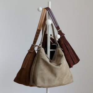 Sleek High-end Elongated Shoulder Bag for a Stylish Look