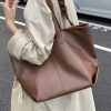 Fashionable Large Tote Bag: Vintage Style for Casual Outings