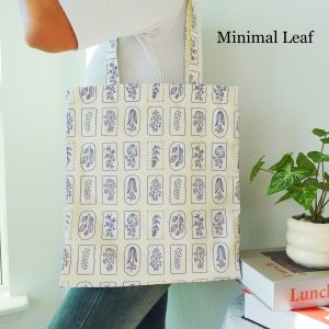 Embroidered Aesthetic Floral Tote Bag, Personalized Canvas Totes, Cute Romantic Totebag, Custom Kawaii Shoulder Bag, Vintage Everyday Bag.