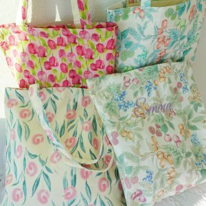 Embroidered Floral Tote Bag, Custom Canvas Bag, Tulip Kawaii Purse, Vintage Aesthetic Tote, Personalized Gift for Her, Soft Girl Bag