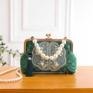 Pearl-embroidered Fringe Crossbody Bag: Stylish Shoulder Handbag Option