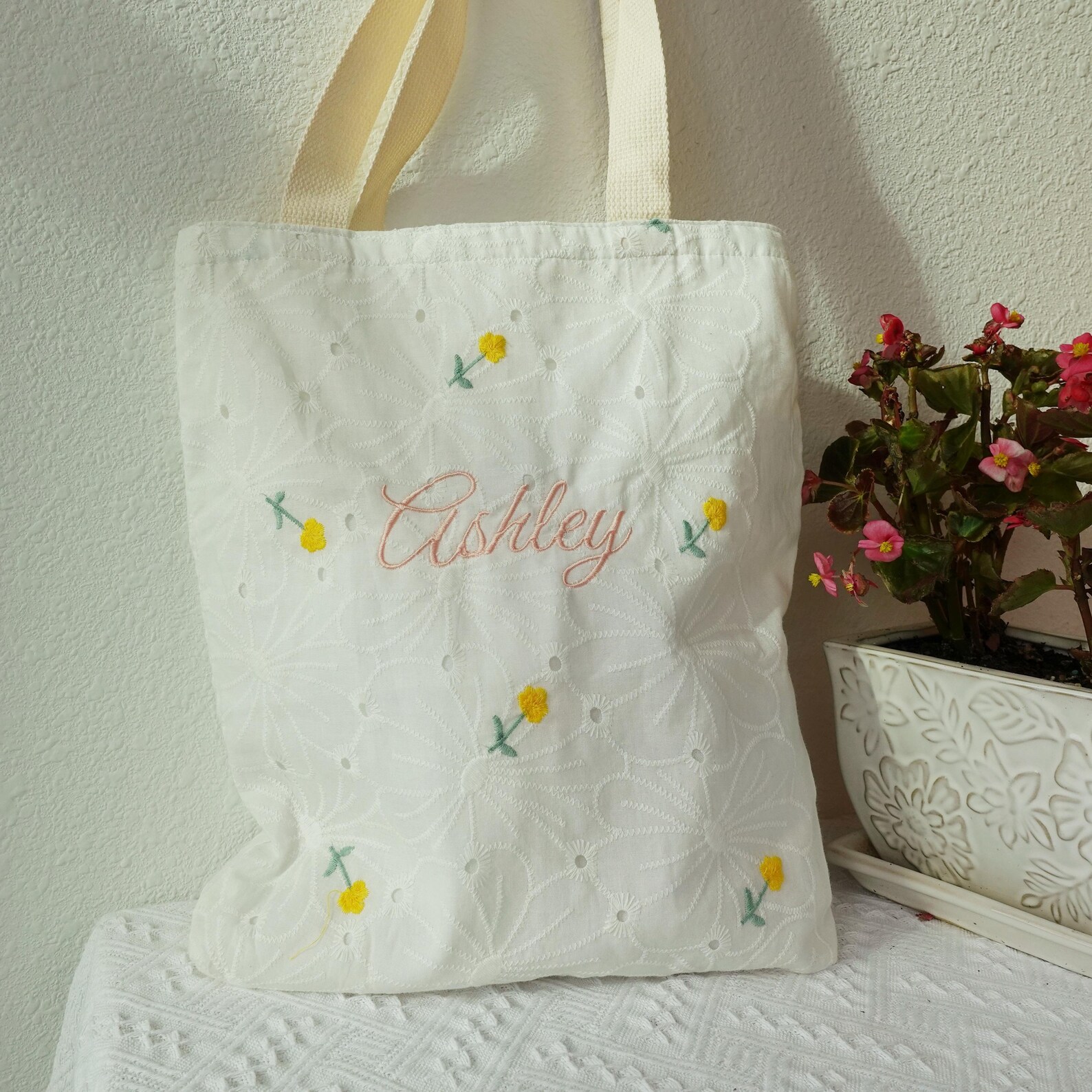Personalized Embroidered Floral Tote Bag: Custom Cotton Shoulder Bag