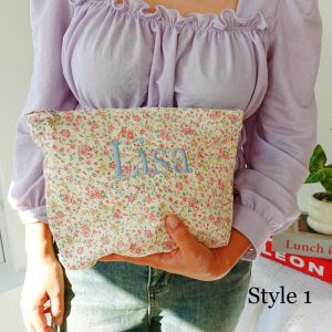 Personalized Floral Makeup Bag, Custom Name Cosmetic Pouch, Vintage Flower Toiletry Bag, Bridesmaid Gift, Travel Zipper Pouch, Canvas Makeup
