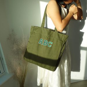Personalized large Canvas Tote Bag, Work and Travel Computer Bag, Large Shopping Bag with Zipper and Pockets, Duffle Shoulder Bags.