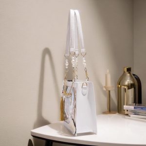 Retro Anime Ita Bag Crossbody, Transparent Window Pin Display Bag, Cute Shoulder Bag, Kawaii Anime Bag, Y2K Vintage Gift for Anime Lovers