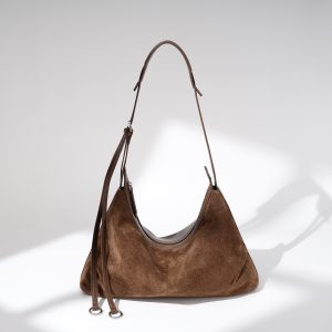 Charming Bag: the Perfect Versatile Chic Accessory for Fall and Winter