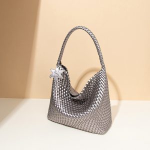 High-end Handwoven Relaxed Shoulder Bag for Casual or Commuter Style