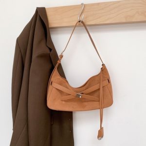 Stylish Large Tote Bag in Matte Cowhide: Shoulder or Crossbody Style