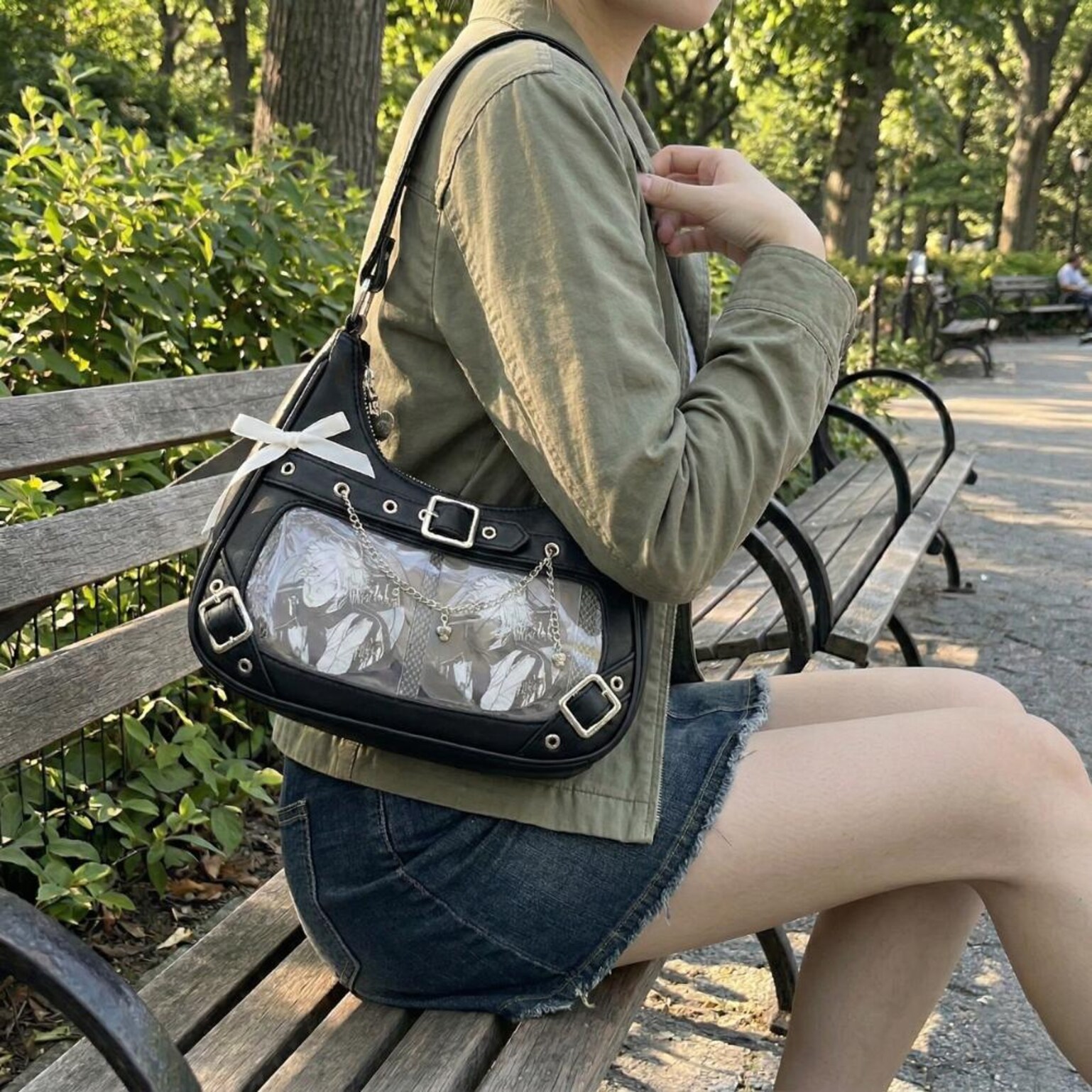 Silver Convertible Ita Bag with Clear Window for Photocards and Pins